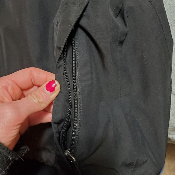 North Face Shell Jacket - Picture 6 of 6
